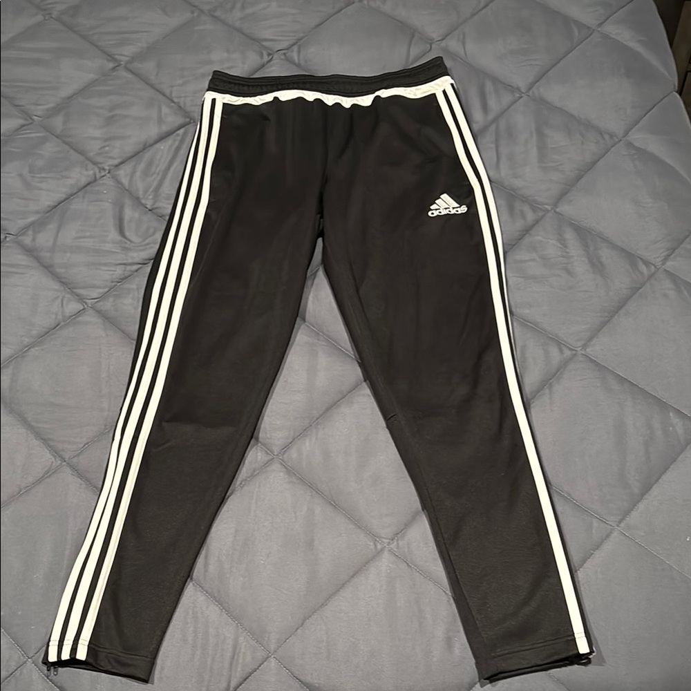 Adidas joggers